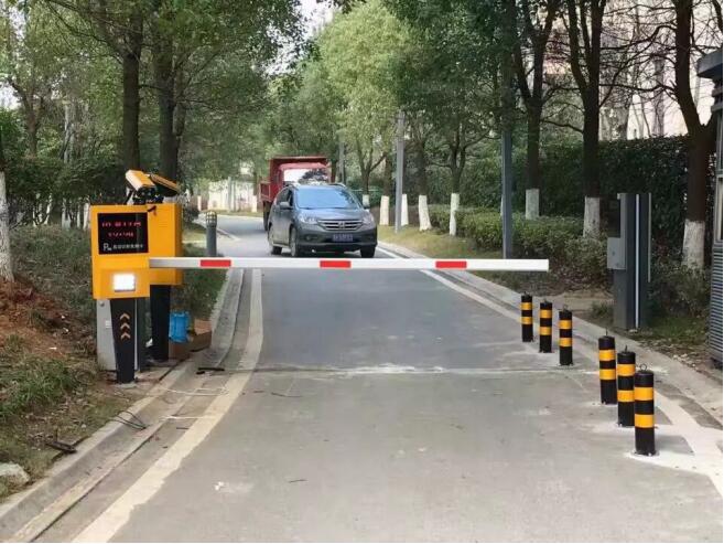 車牌識別補光燈項目現場