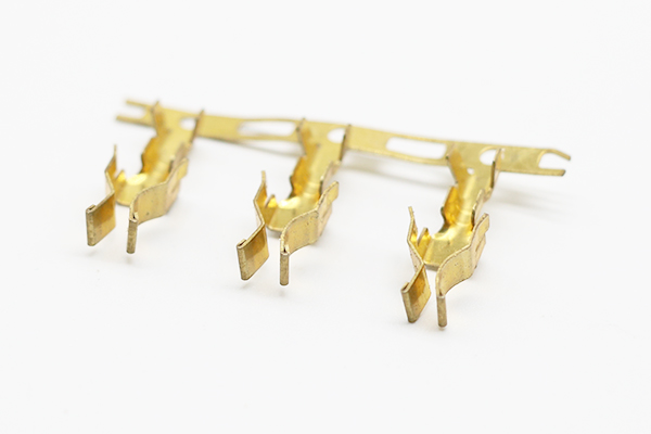 電源內(nèi)卡簧