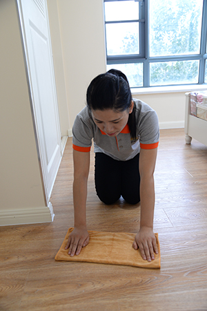 保洁阿姨教你如何去除装修油漆