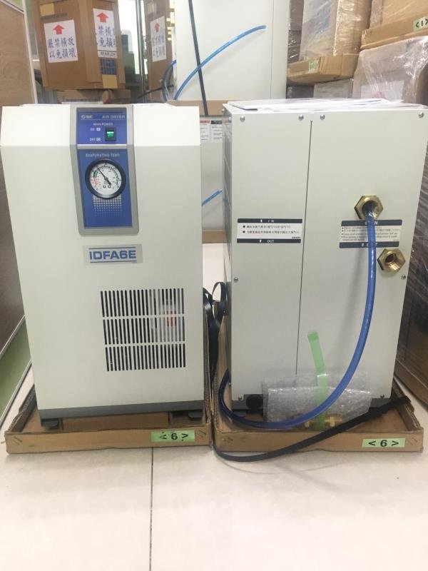 日本SMC冷干机压缩空气干燥机IDFA15E-23