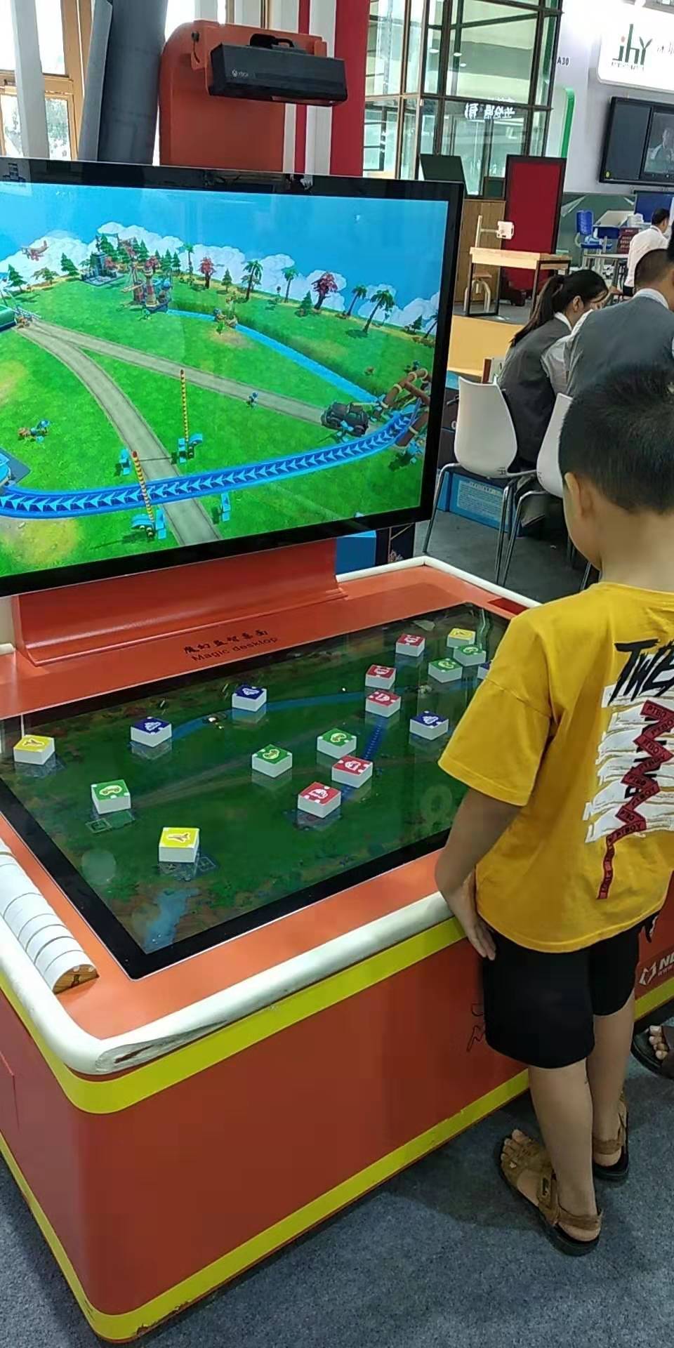 益智游戲-積木的游戲意義(二）