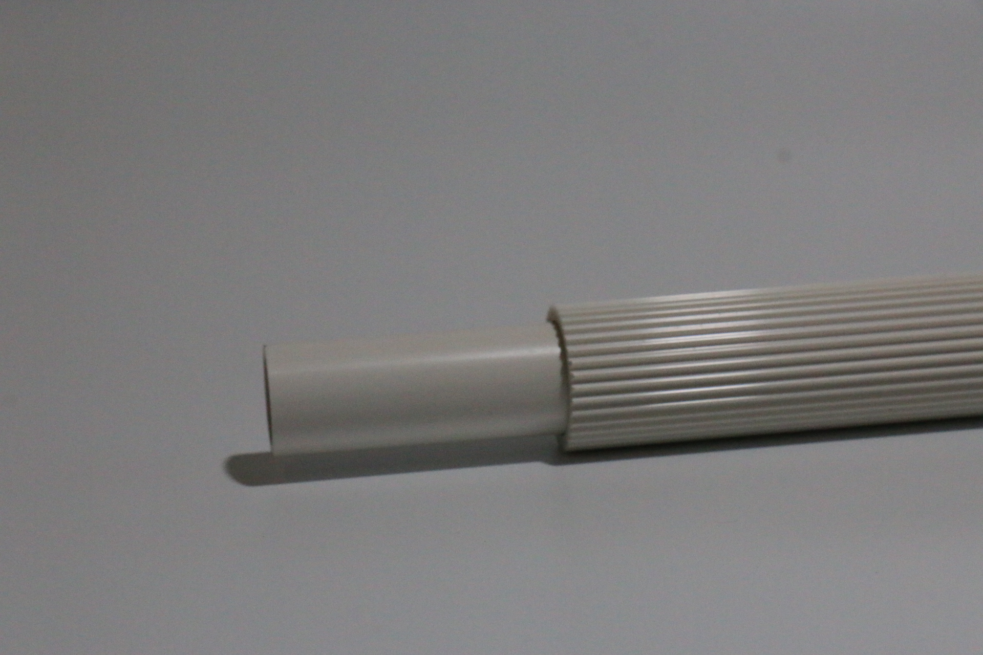 廠家批發(fā)定制各種規(guī)格塑料管材 量大從優(yōu)