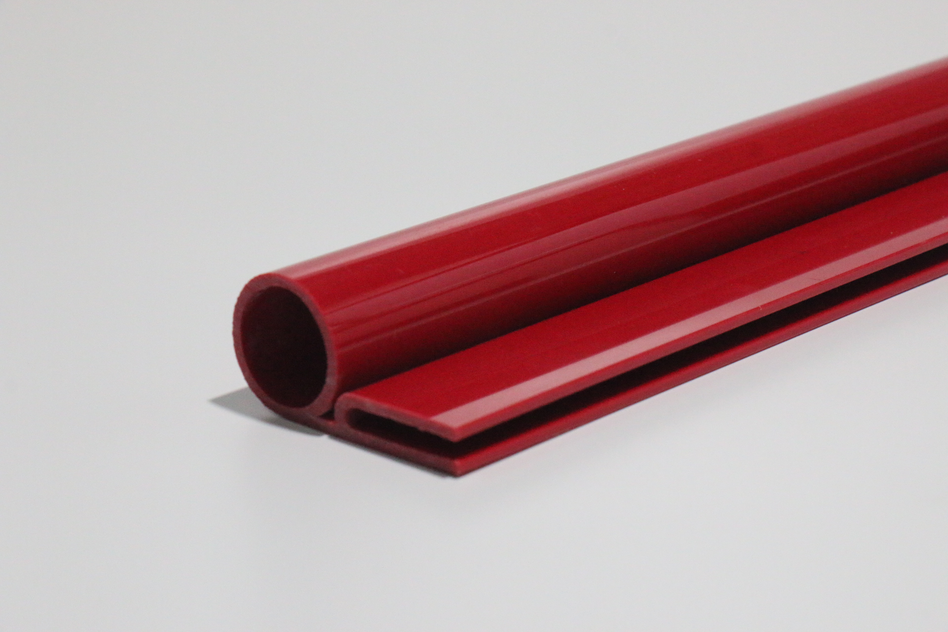 廠家批發(fā)定制各種規(guī)格塑料管材 量大從優(yōu)