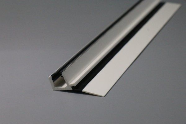 廠家直銷塑料共擠型材 塑料雙色型材軟硬共擠型材