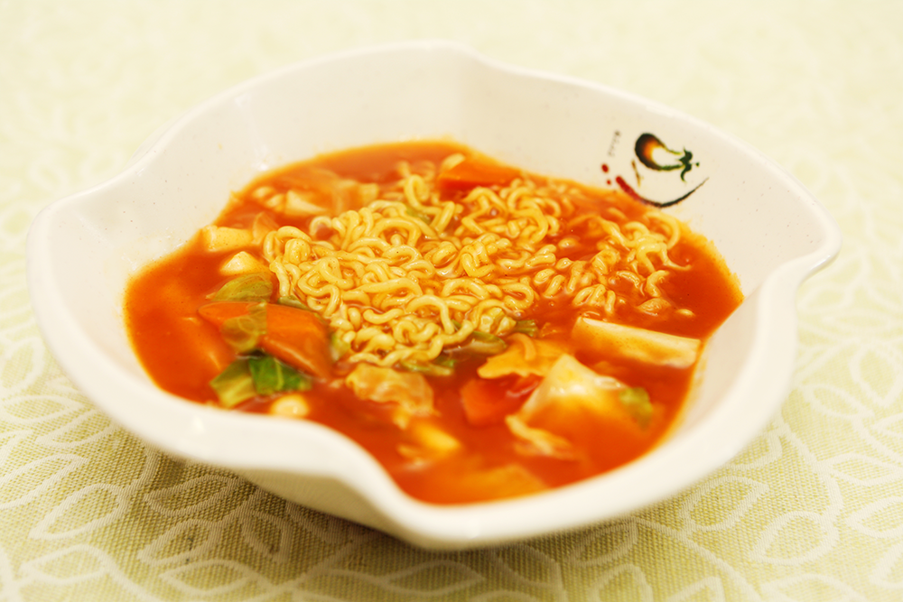 辣白菜拉面.png 辣白菜拉面.png