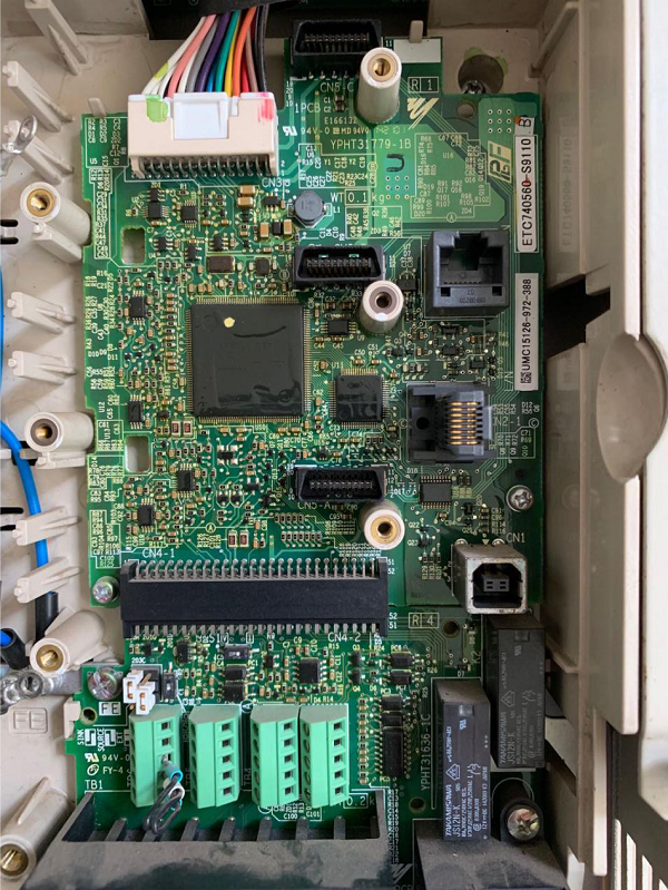 安川变频器CPF25、CPF06维修