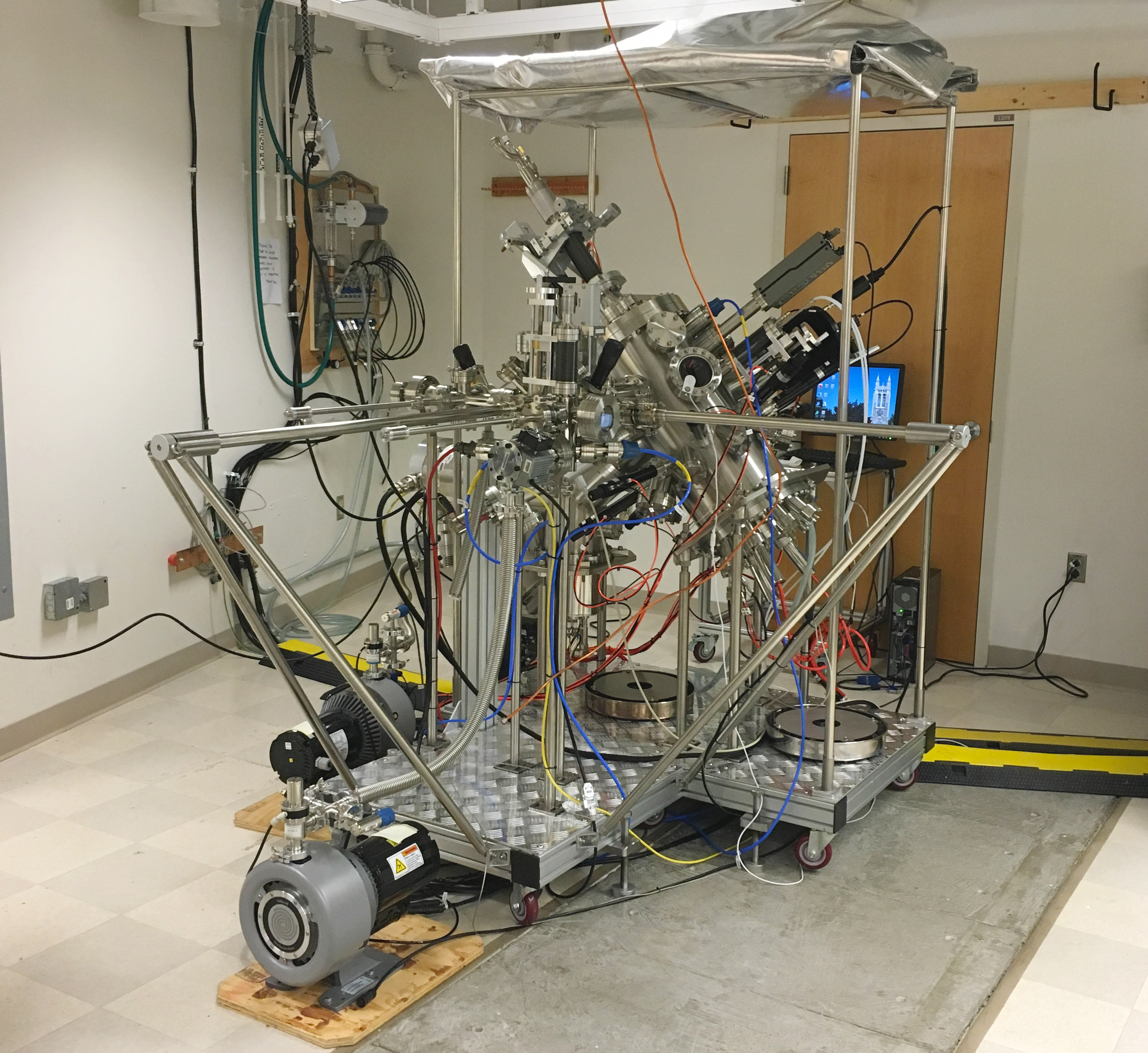 波士頓學(xué)院OxMBE系統(tǒng)完成安裝驗(yàn)收