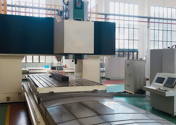 中型二維攪拌摩擦焊設(shè)備