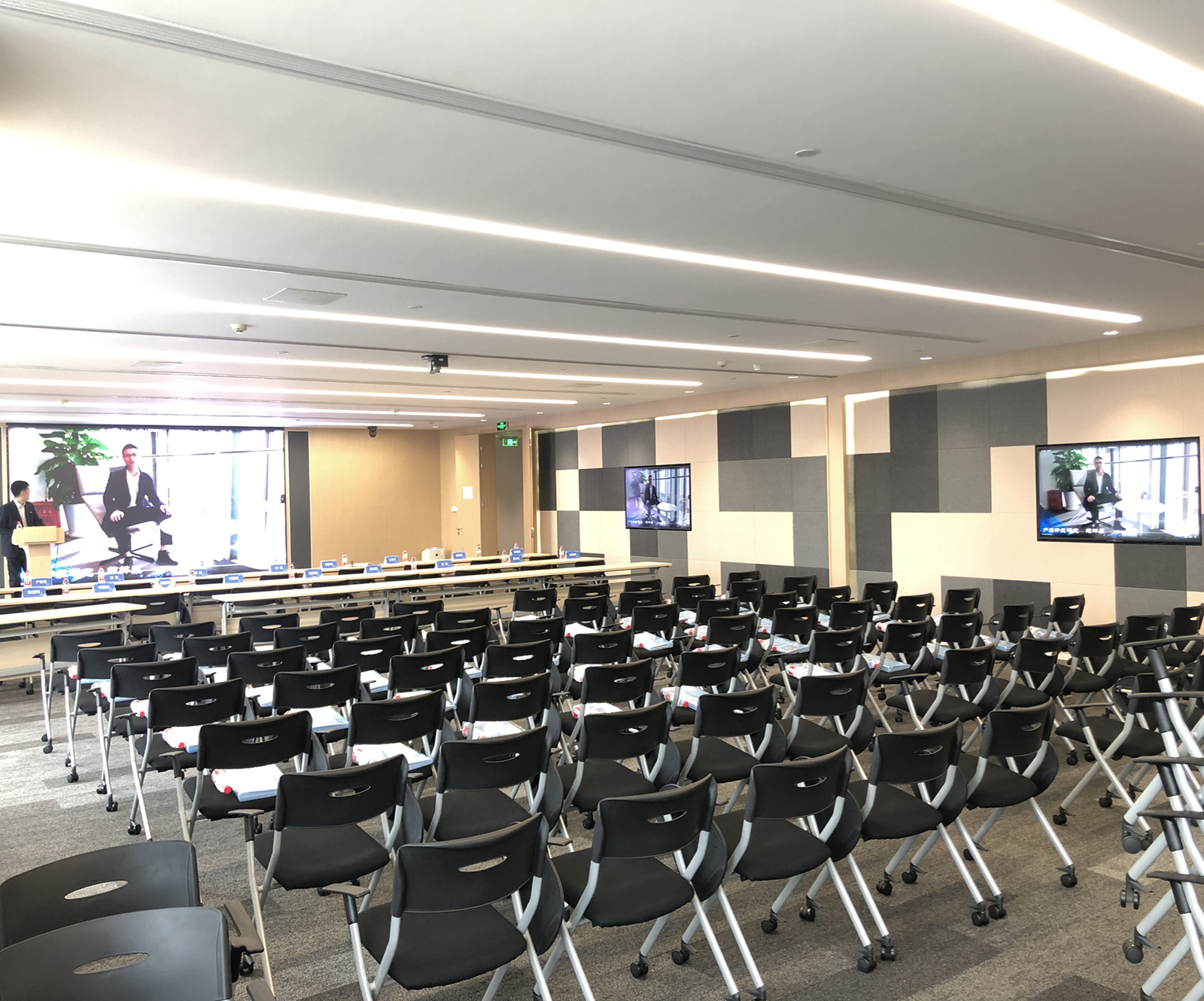 太平金融大廈采用睿觀博高清混合矩陣和網(wǎng)傳