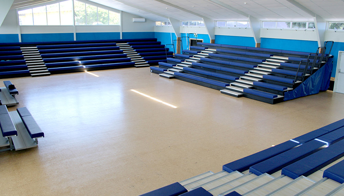 伸縮看臺-艾可軟包條凳