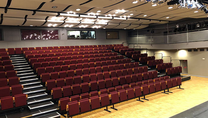 伸縮看臺-帕米沙發翻折椅