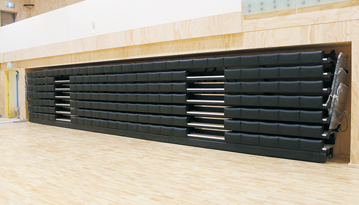 伸縮看臺-艾可塑膠條凳