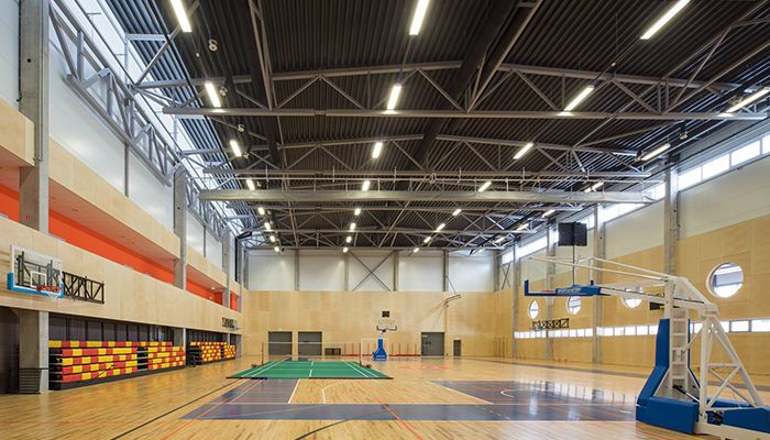 伸縮看臺-艾可塑膠條凳