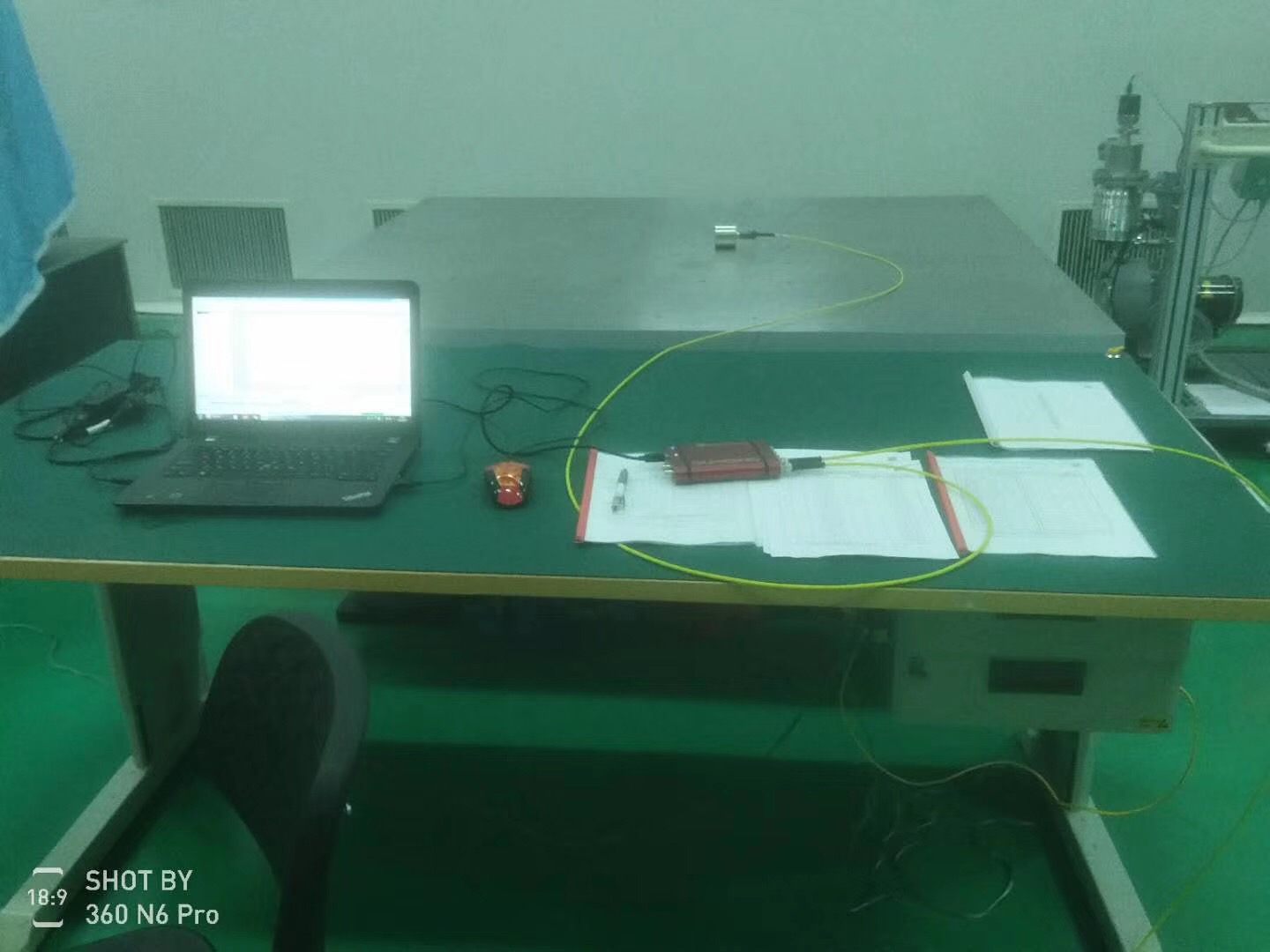 北京某单位1.7赫兹高精度隔振系统