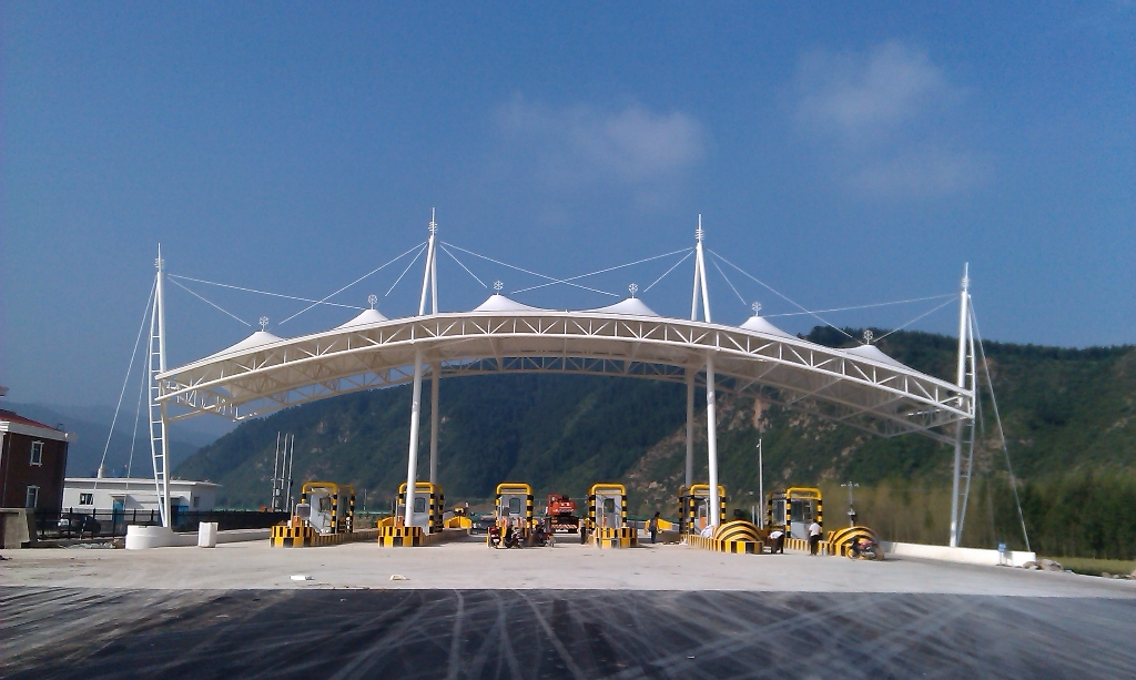 成都力豐金屬制品有限公司專業(yè)加工鋼構(gòu)件