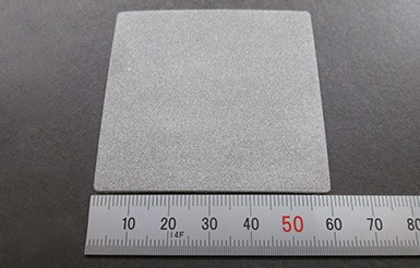 Porous titanium sheet WEBTi-T（多孔鈦氈）