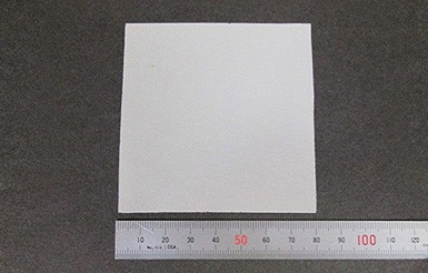 Porous titanium sheet WEBTi-K（多孔鈦板）