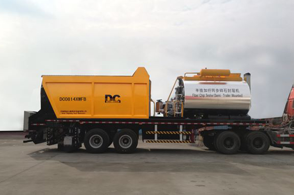 DCLY0635 road surface multi-function maintenance vehicle DCLY0635 road surface multi-function maintenance vehicle