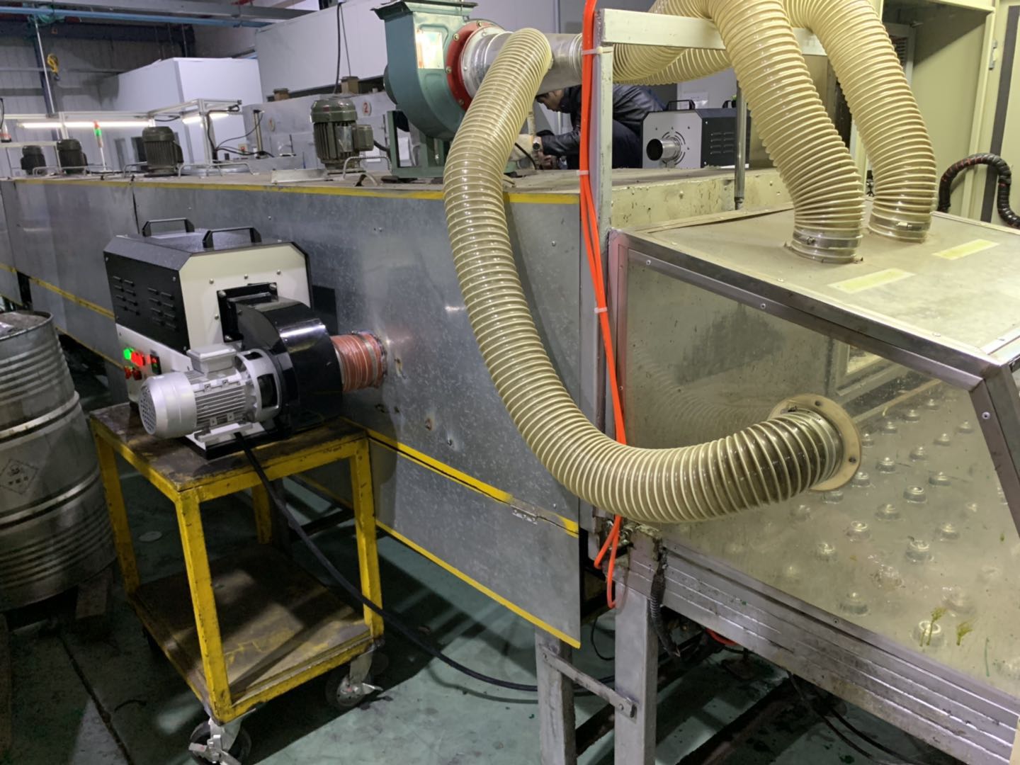 循環(huán)熱風(fēng)機(jī) 循環(huán)熱風(fēng)機(jī)