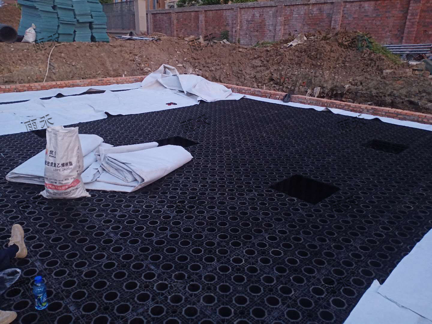 PP模塊安裝-四川雨禾源綠建科技有限公司 PP模塊安裝-四川雨禾源綠建科技有限公司