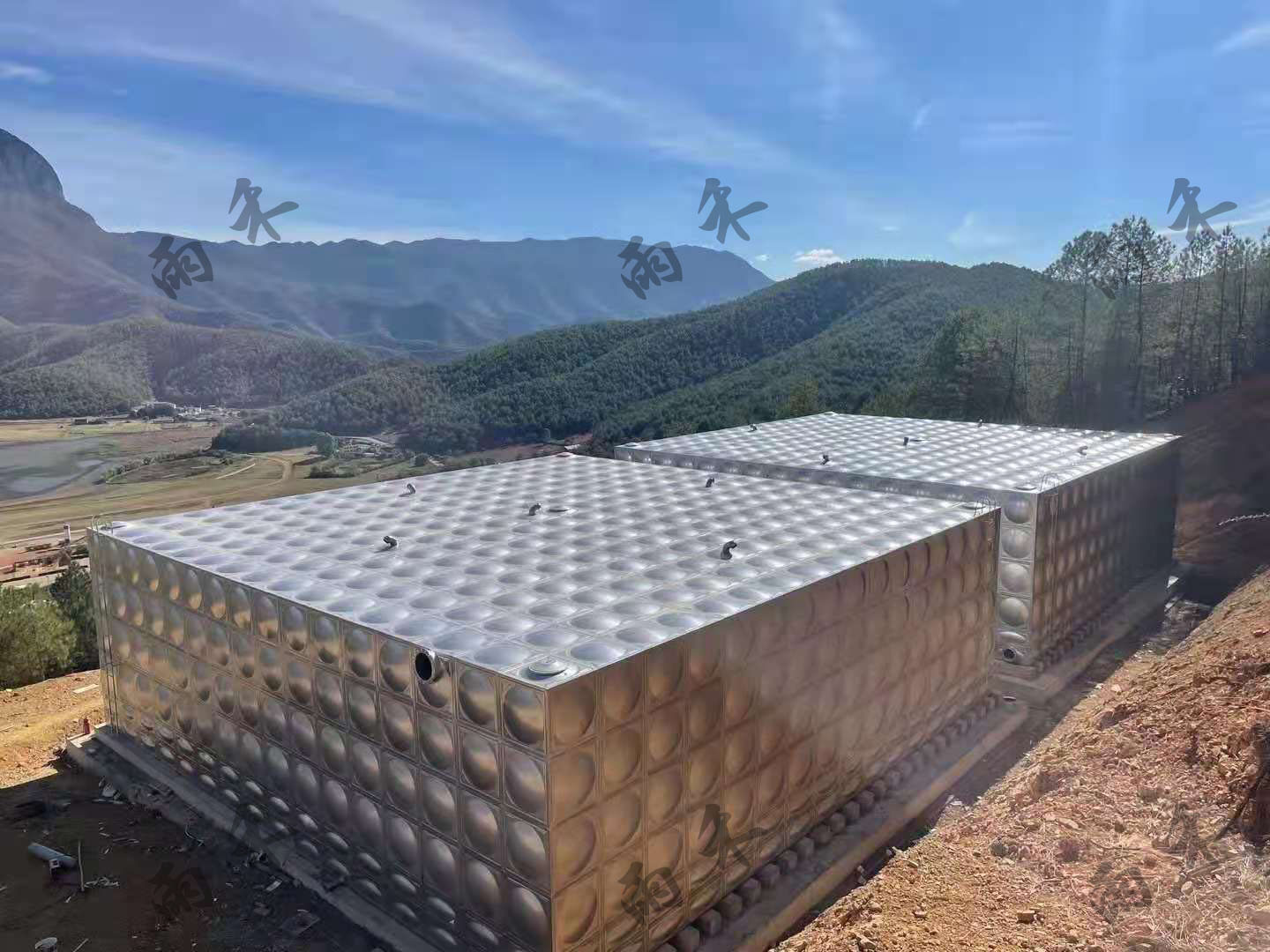 雨水收集不銹鋼水箱-四川雨禾源綠建科技有限公司