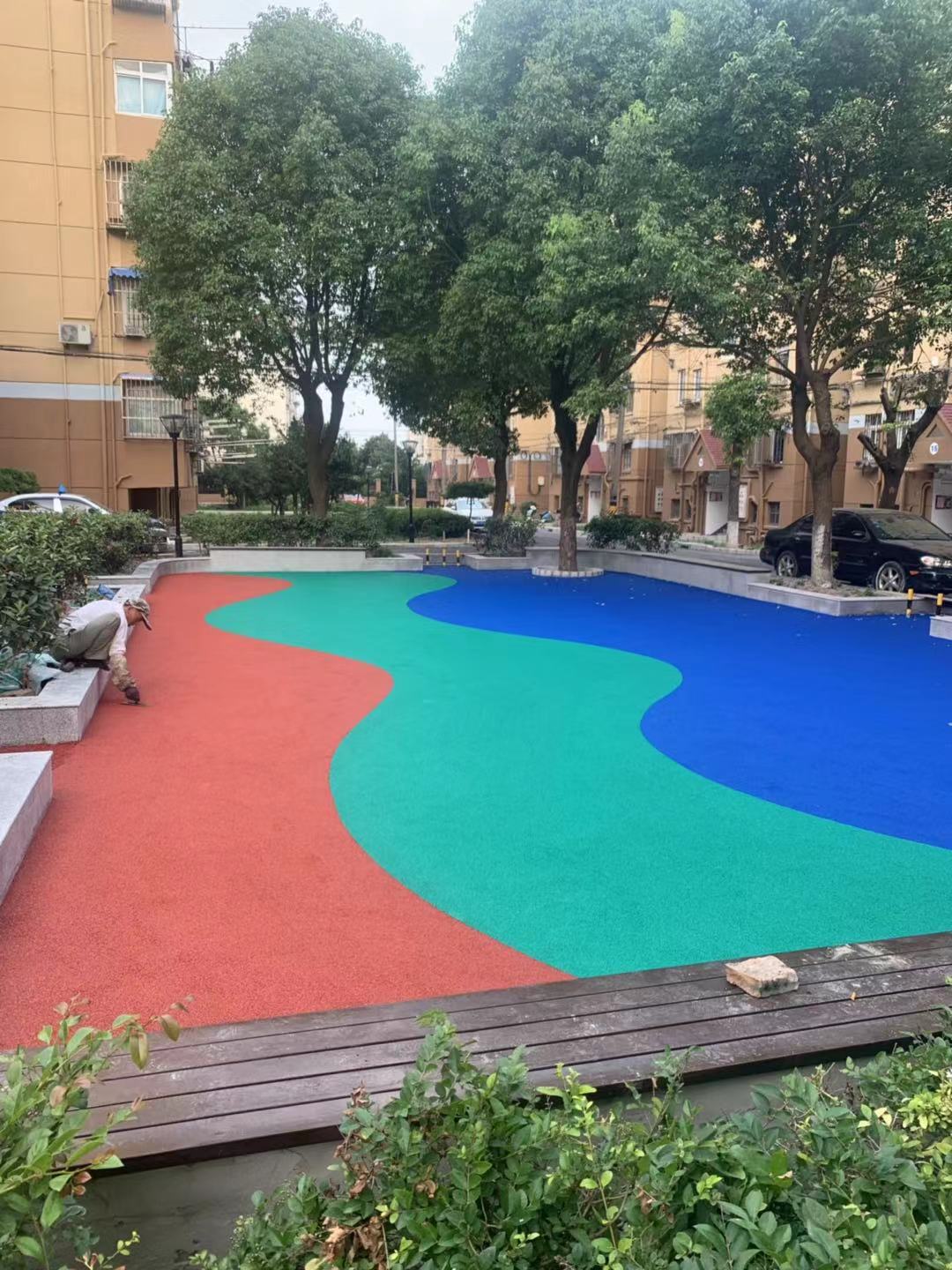 無溶劑塑膠跑道