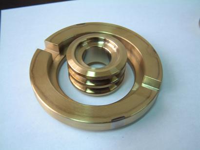 銅件去毛刺機器選擇在這里