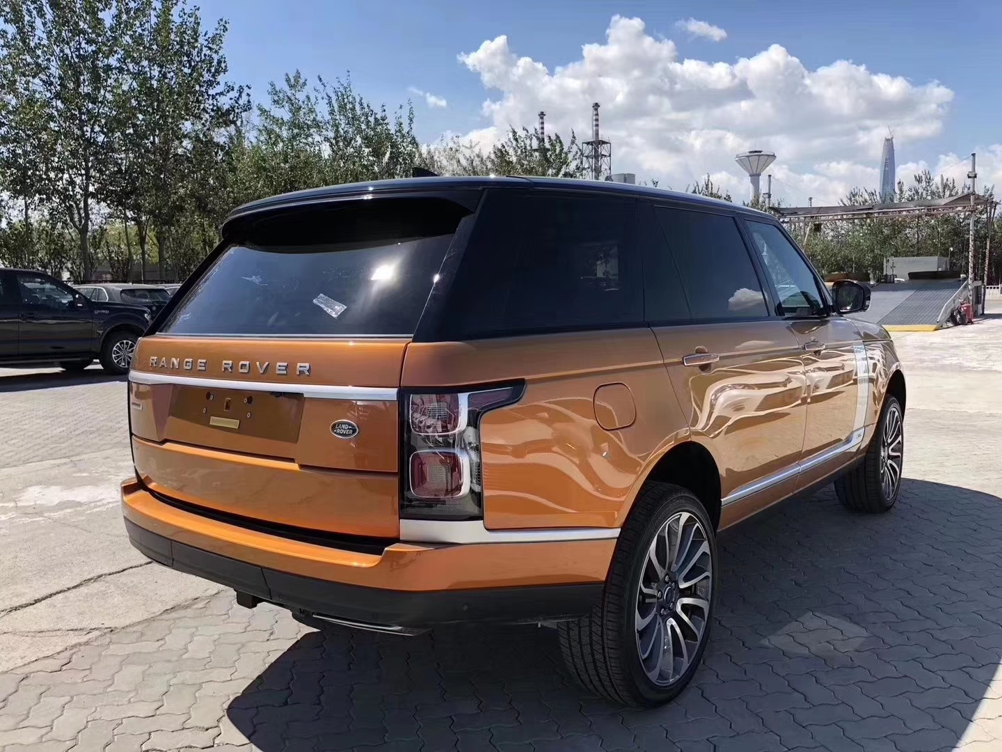 深圳欧规路虎揽胜