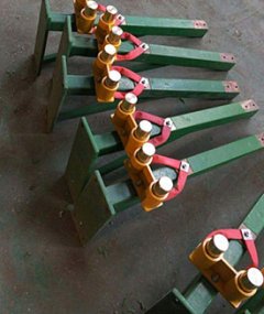升降線導電盒（碳刷盒）