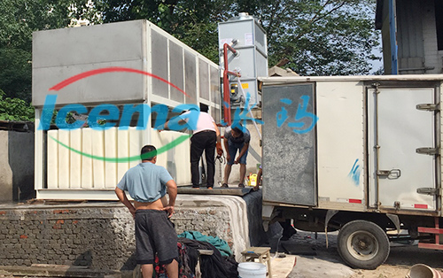 安徽5噸直冷式塊冰機(jī)安裝現(xiàn)場(chǎng)