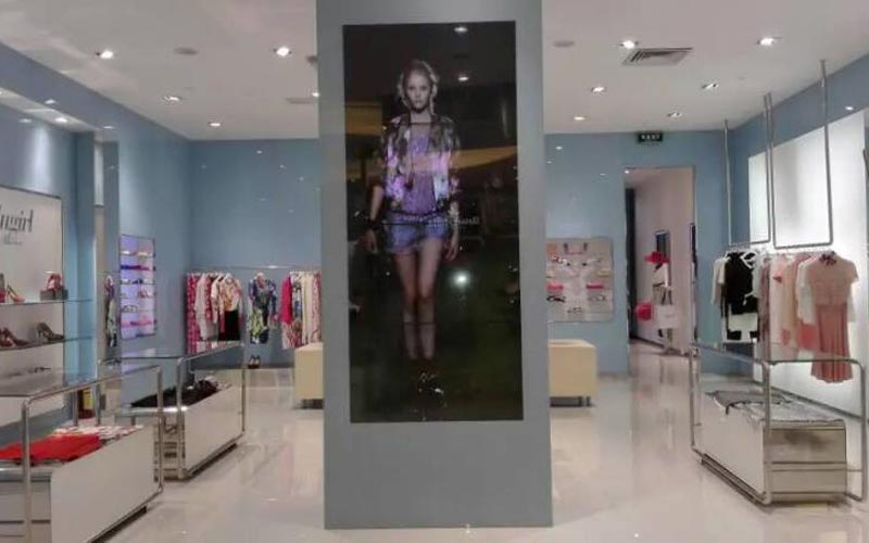 BLugir服装店拼接屏案例图 BLugir服装店拼接屏案例图