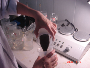 聚丙烯酰胺傾倒試驗(yàn)