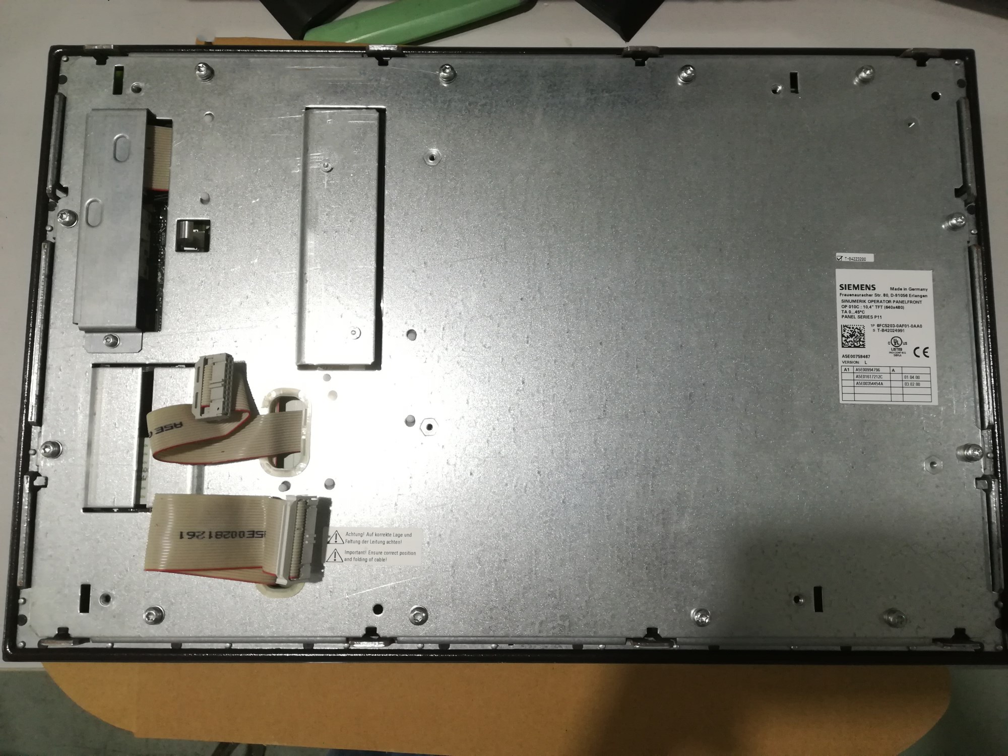 西門子OP010數(shù)控系統(tǒng) 6FC5203-0AF01-0AA0 維修檢測