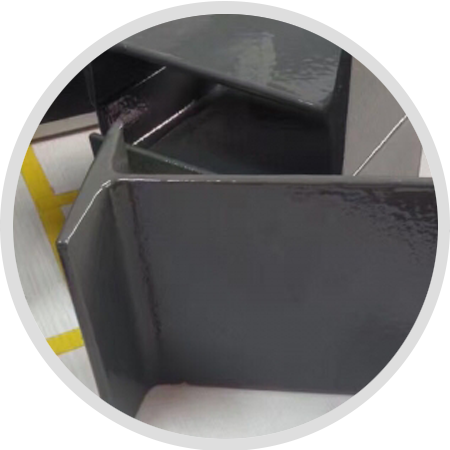 聯(lián)創(chuàng)防護(hù)科技專注于防腐聚脲定制<p>自主研發(fā)聚脲噴涂專業(yè)機(jī)器</p>